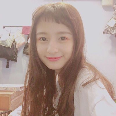 qq头像女生霸气青春
