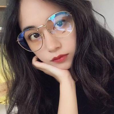 qq头像女生戴眼镜霸气 超拽霸气戴眼镜的女生头像图片