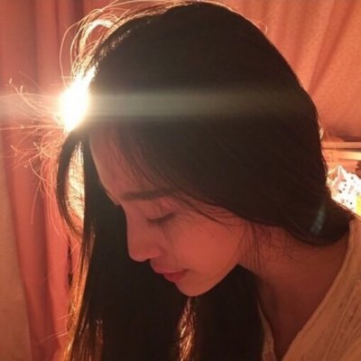 女生孤独难过微信头像图片 高清微信孤独难过的头像图片女生