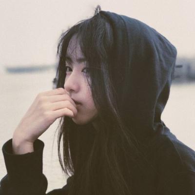 伤感唯美女生头像 高清好看的忧伤唯美女生头像图片