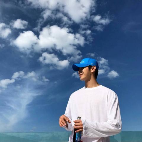 帅气清新男生头像高清好看帅气的小清新男生头像图片