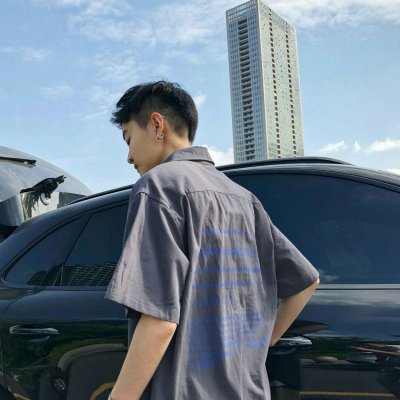帅气男神背影头像高清好看男神背影头像真实点的图片