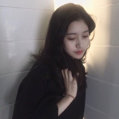 qq头像意境唯美女图片高清好看的意境唯美女头