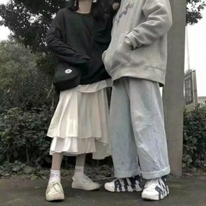 部位情侣头像双人 高清好看的身体部位情侣头下半身图片