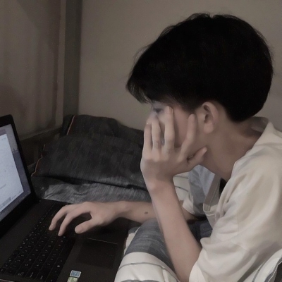 小奶狗帅气头像高清帅气可爱的小奶狗男头图片