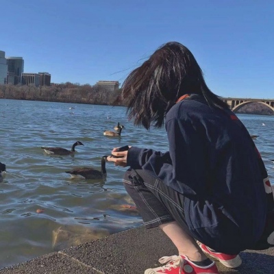 qq好看的頭像圖片女真人