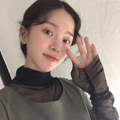网恋的网图女生头像 网恋专用女照片好看