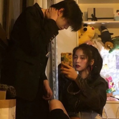 好看的不易撞双人情侣头像真人高清图片