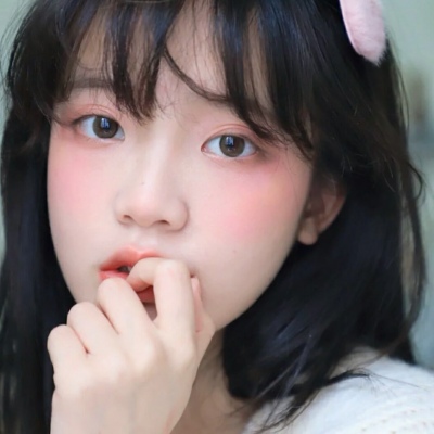 超可爱网图头像女生