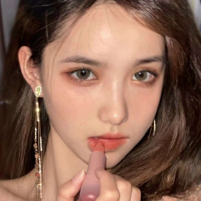 玩网女生个性头像颜值逆天的女生高质量玩网个性头像图片
