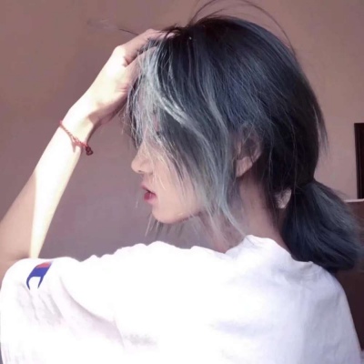 超酷图片女生头像高清新潮的女生超酷帅气头像图片