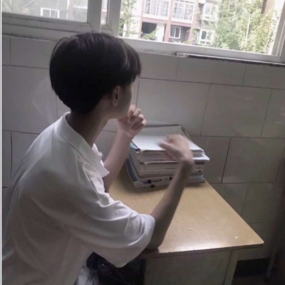 青少年帅气头像图片高清适合青年好看的微信图片头像