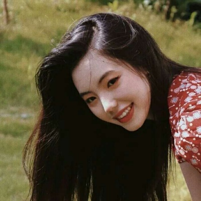 文艺复古头像女生高清好看的文艺复古风格女头图片