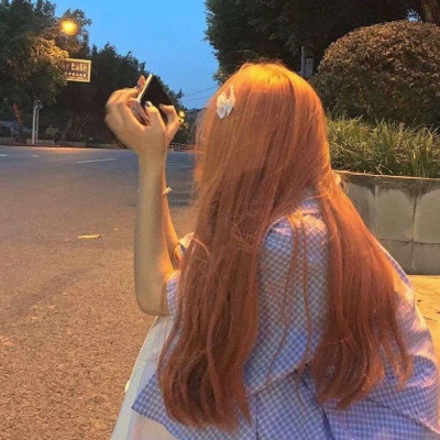 黄色真人女头 超有个性_女生头像_美头网