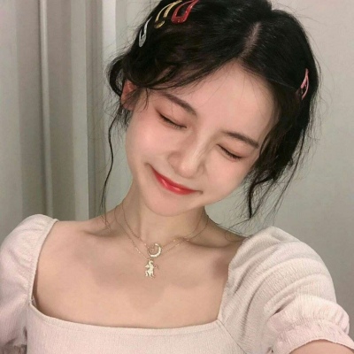 2021年最火真人头像女生高清图片