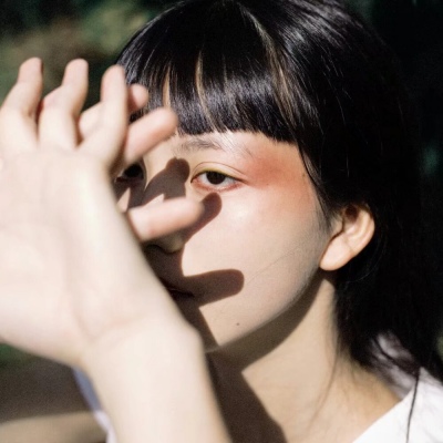 美女头像冷酷帅气高清好看的头像女生冷酷帅图片