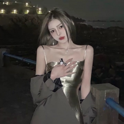 拽姐女生头像真人高清又拽又霸气的头像女生图片