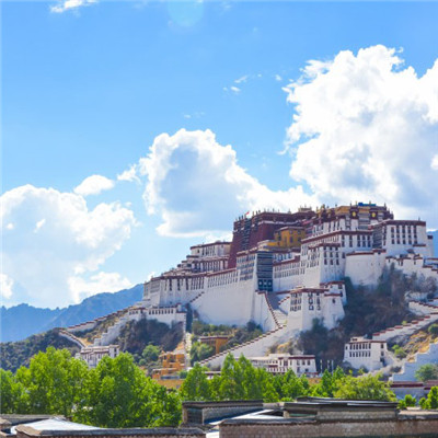 由美头网整理发布,风景头像频道提供更多与布达拉宫的图片,微信头像