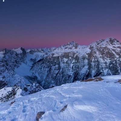 巍峨雪山美景头像不同的唯美雪景图片
