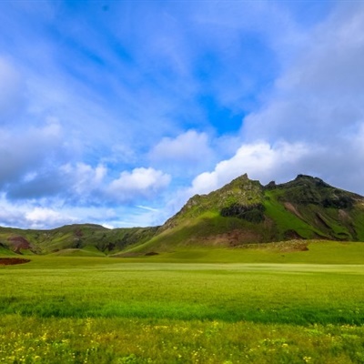 風景頭像頻道提供更多與微信頭像,唯美風景,美麗景色,草原景色,相關的