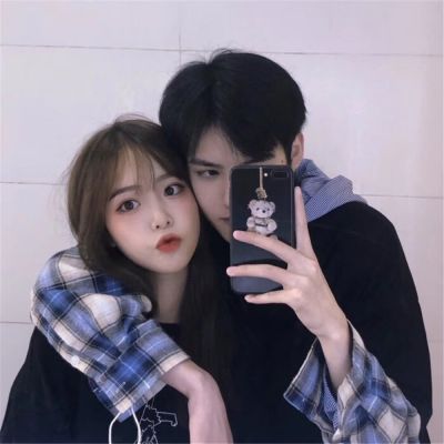 超甜的情侣头像一人一张真人唯美情侣高清微信头像图片大全