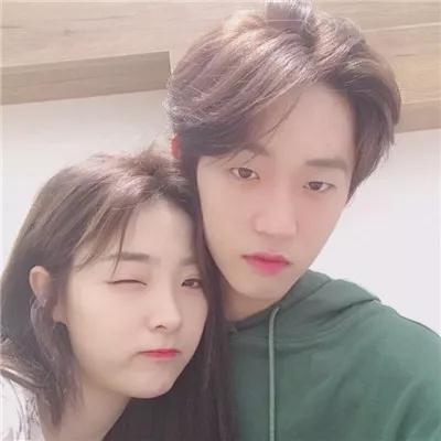 情头一男一女两张图片情侣头像超甜情侣唯美高清微信头像图片