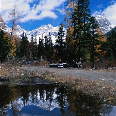 一眼望不到头的高清高山风景头像